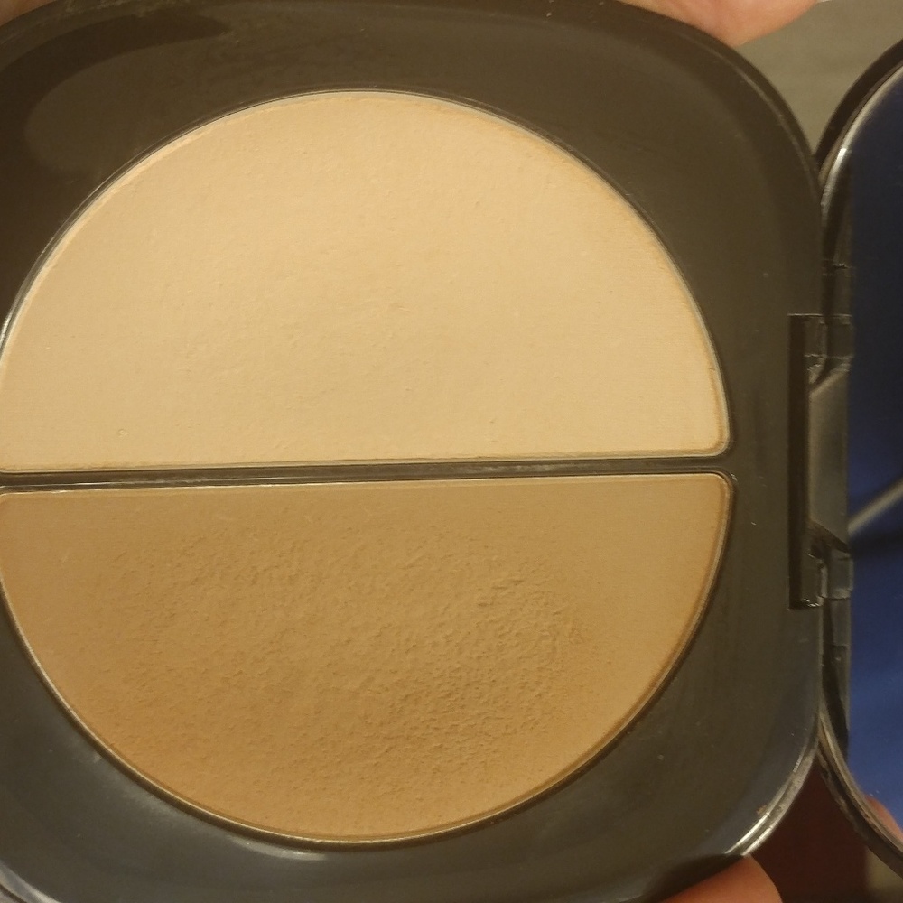 Marc Jacobs Contour Duo in 20 Dream Filter